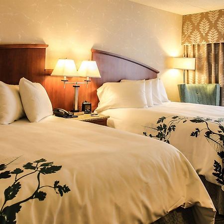 Wingate By Wyndham Elkins Hotel Ngoại thất bức ảnh