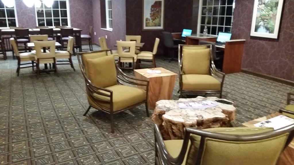 Wingate By Wyndham Elkins Hotel Ngoại thất bức ảnh