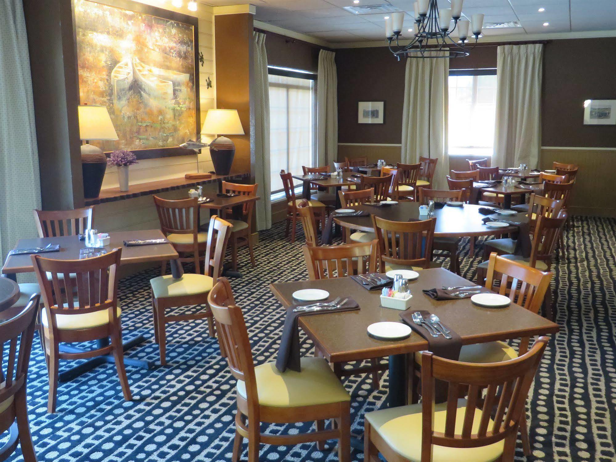 Wingate By Wyndham Elkins Hotel Ngoại thất bức ảnh