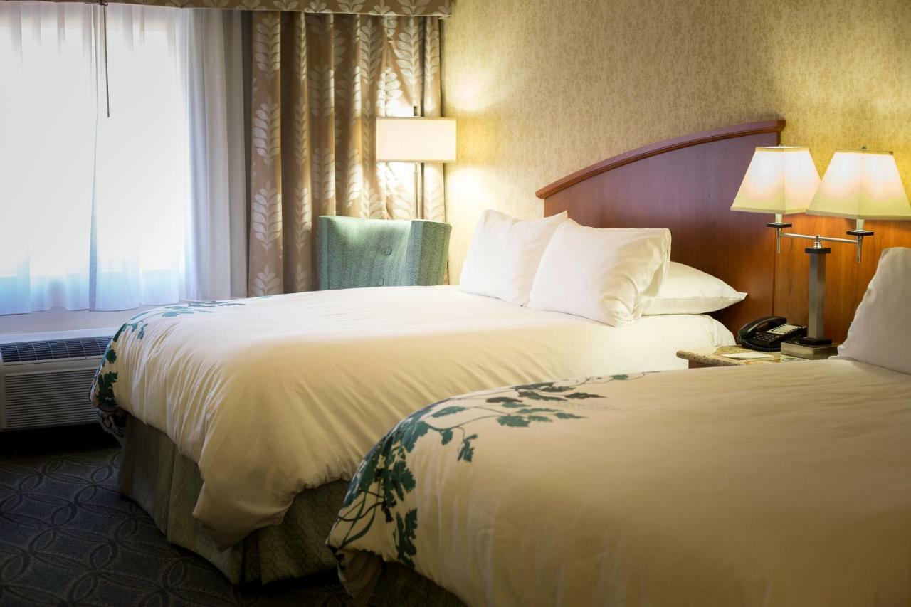 Wingate By Wyndham Elkins Hotel Ngoại thất bức ảnh
