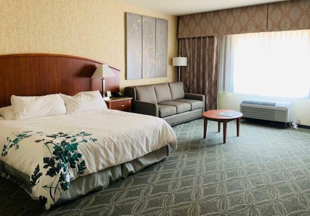 Wingate By Wyndham Elkins Hotel Ngoại thất bức ảnh