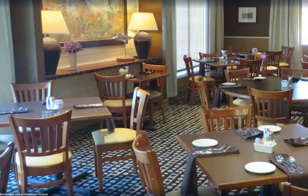 Wingate By Wyndham Elkins Hotel Ngoại thất bức ảnh
